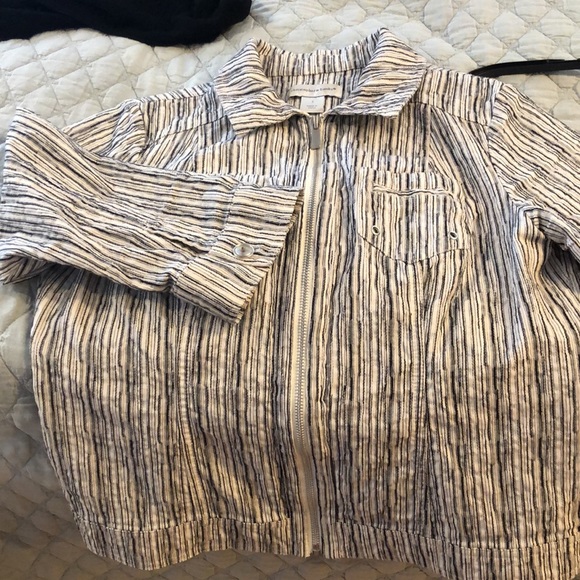 Jacket - Picture 2 of 3